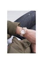 Load image into Gallery viewer, Female Watch GW0032L2