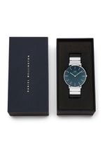 Load image into Gallery viewer, Daniel Wellington Quartz Silver Watch DW00100776