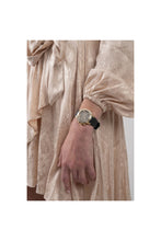 Load image into Gallery viewer, Female Watch GW0313L2