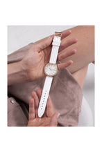 Load image into Gallery viewer, Female Anna Watch GW0359L2