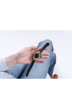 Load image into Gallery viewer, Female Watch GW0473L2