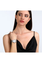 Load image into Gallery viewer, Female Watch T - STAR Collection R2453152512