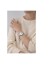 Load image into Gallery viewer, Female Watch GW0380L1