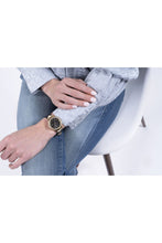 Load image into Gallery viewer, Female Watch GW0473L2