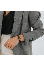 Load image into Gallery viewer, Female Watch DW00100433