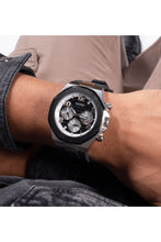Load image into Gallery viewer, Male Watch GW0583G1