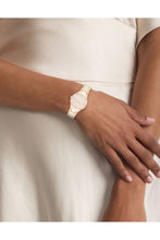 Load image into Gallery viewer, Admire Female Watch 25200334