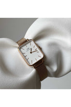 Load image into Gallery viewer, Female Watch DW00100431