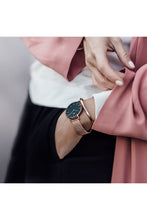 Load image into Gallery viewer, Female Watch DW00100161