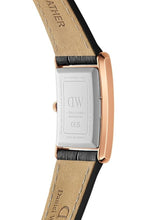 Load image into Gallery viewer, Female Watch DW00100693