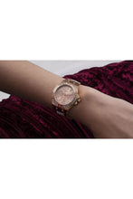 Load image into Gallery viewer, Female Watch GW0274L3