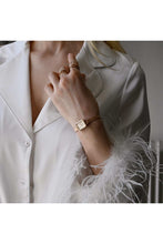 Load image into Gallery viewer, Female Watch DW00100651