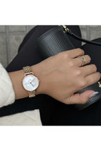 Load image into Gallery viewer, Female Watch DW00100613