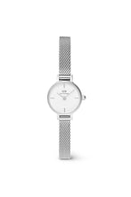 Load image into Gallery viewer, Daniel Wellington Quartz Silver Watch DW00100746