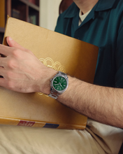 Load image into Gallery viewer, STANDARD Collection Male Watch MTP-1302PD-3AVEF