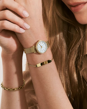 Load image into Gallery viewer, Tillie Mini Female Watch BQ3898