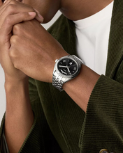 Load image into Gallery viewer, Campbell Male Watch FS6139