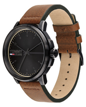 Load image into Gallery viewer, Urban Explorer Male Watch 1791680