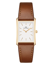 Load image into Gallery viewer, Daniel Wellington Quartz Gold Watch DW00100696