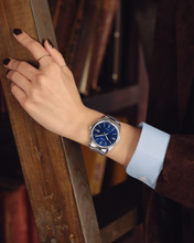 Load image into Gallery viewer, STANDARD Collection Female Watch MTP-1302PD-2AVEF
