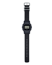 Load image into Gallery viewer, G-Shock Unisex Watch DW-5600BCE-1ER