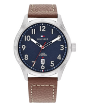 Load image into Gallery viewer, Forrest Male Watch 1710559