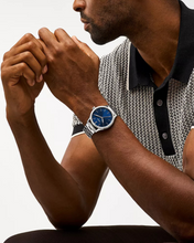Load image into Gallery viewer, Fenmore Male Watch BQ2860