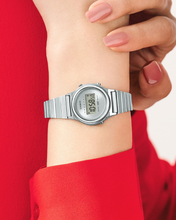 Load image into Gallery viewer, Vintage Female Watch LA700WE-7AEF