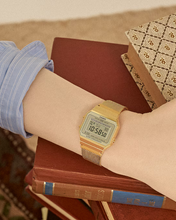 Load image into Gallery viewer, Vintage Unisex Watch A700WEMG-9AEF