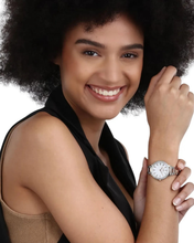 Load image into Gallery viewer, 1930 Female Watch R0153161510