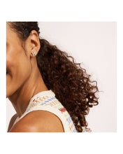 Load image into Gallery viewer, Sutton Female Earrings JF04922710