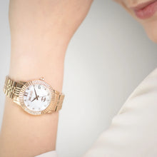 Load image into Gallery viewer, Glam Chic Glam Female Watch JC1L199M0045