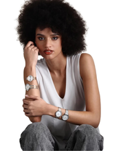 Load image into Gallery viewer, Ninfa Female Watch R0153141553