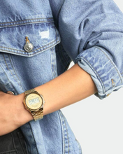 Load image into Gallery viewer, Vintage Unisex Watch A171WEG-9AEF