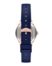 Load image into Gallery viewer, Gilmore Female Watch ES5424