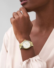Load image into Gallery viewer, Modern Sophisticate Female Watch BQ3912