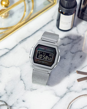 Load image into Gallery viewer, Vintage Unisex Watch A1000M-1BEF
