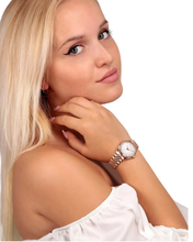 Load image into Gallery viewer, Magia Female Watch R0153165506